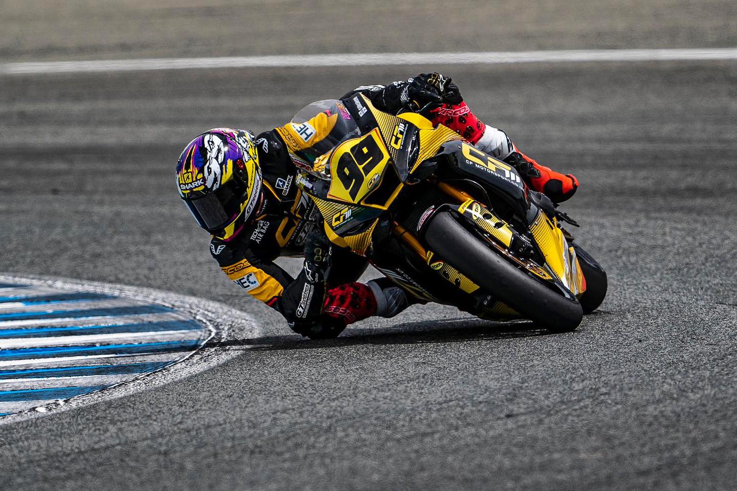 CF Motorsport – Race Team Livery